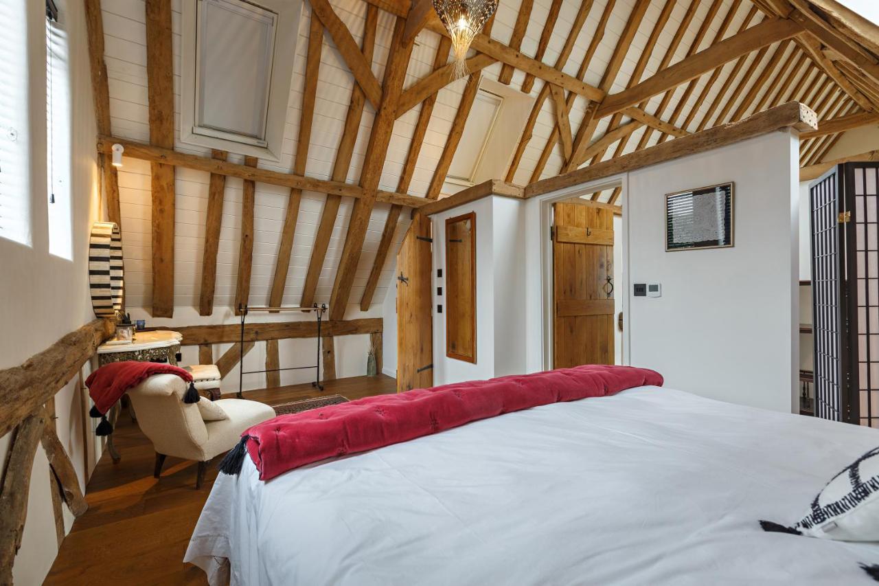 Holiday home The Threshing Barn *