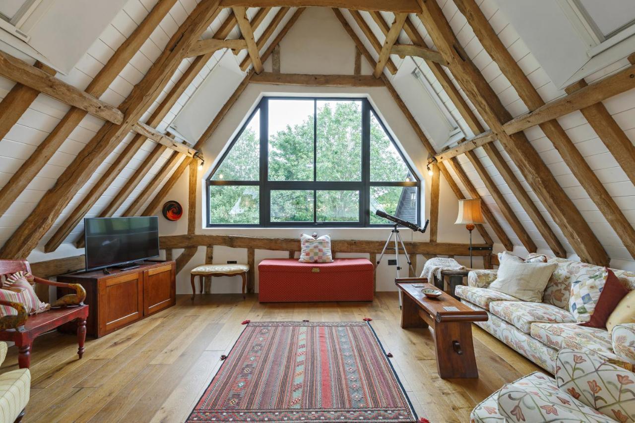 The Threshing Barn Holiday home