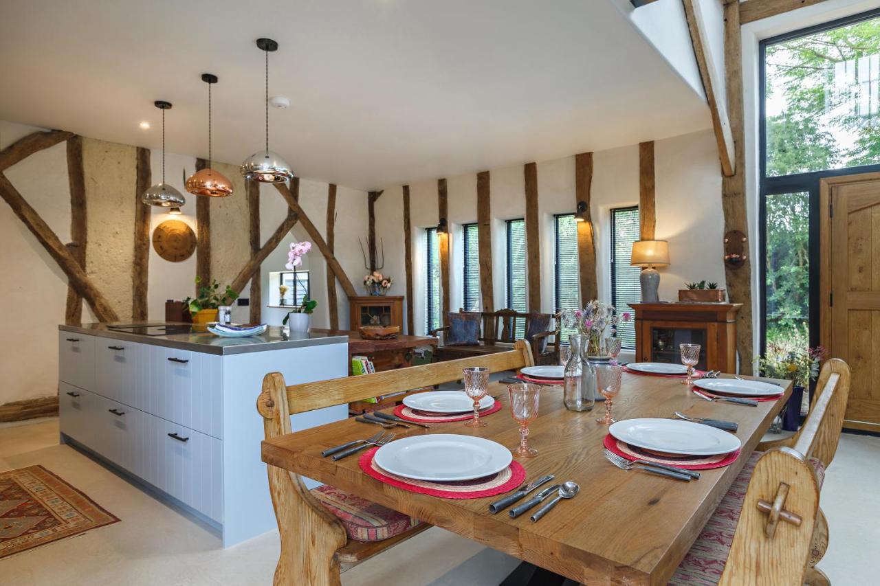 The Threshing Barn Holiday home *