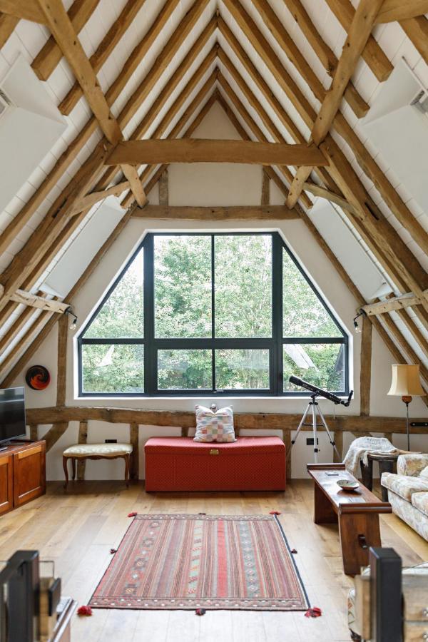 Holiday home The Threshing Barn